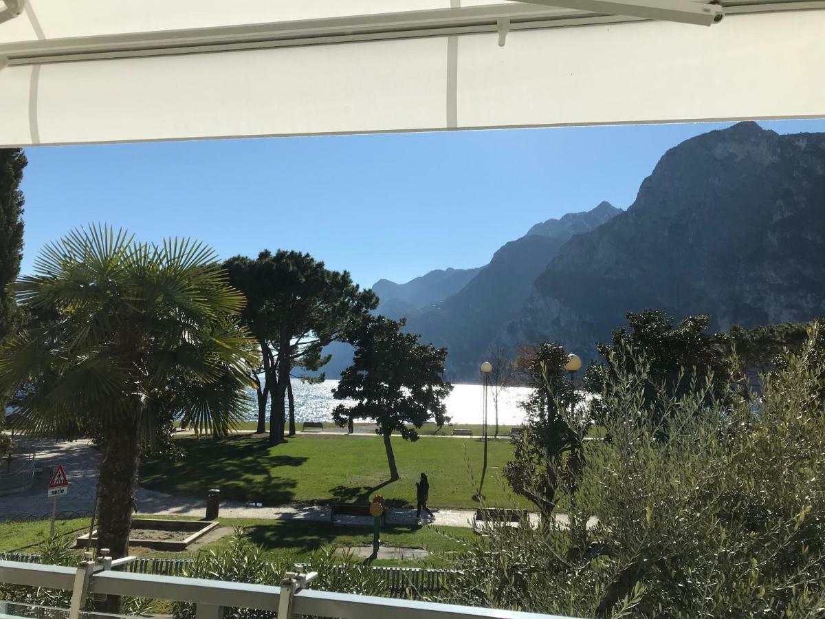 Appartement Lago Blu Riva del Garda Exteriér fotografie